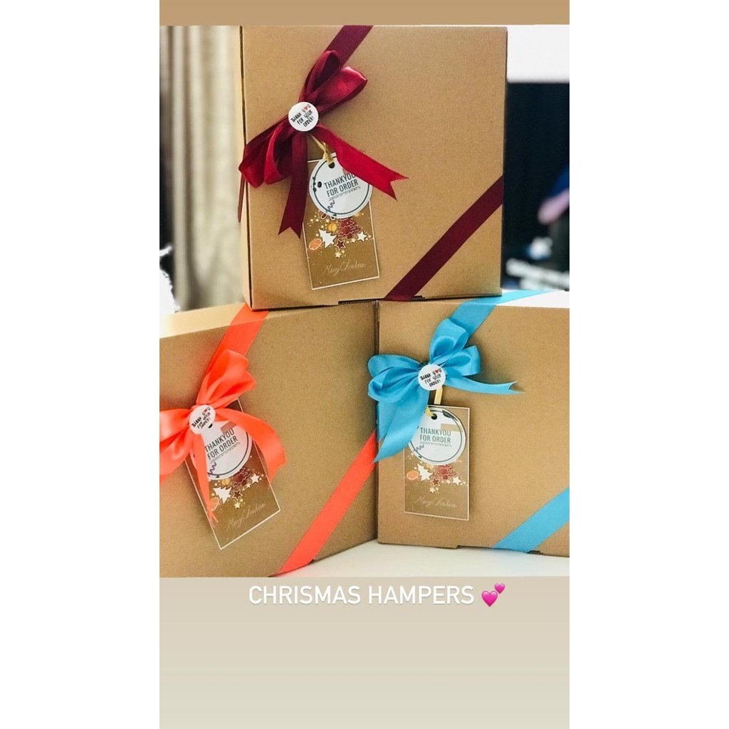 

Hampers/ Kado/ Birthday/ Christmast / New Normal Kit - Tipe E