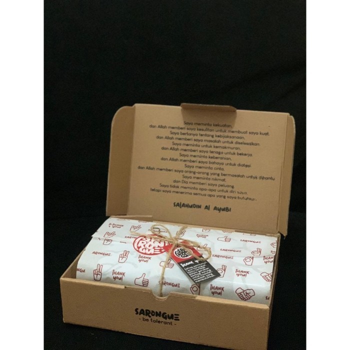 Sarongue Motif Abstrak Gelombang-Gelembung