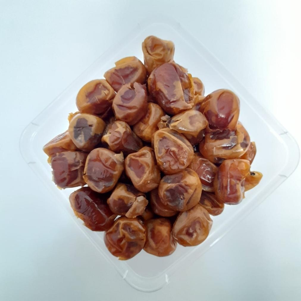 

Kurma Sukari Basah Al Madina 1Kg / Kurma Raja Premium Terlaris
