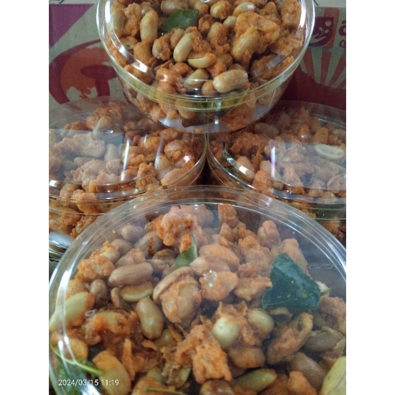 

KACANG TAILAND KEMASAN TOPLES 200GR