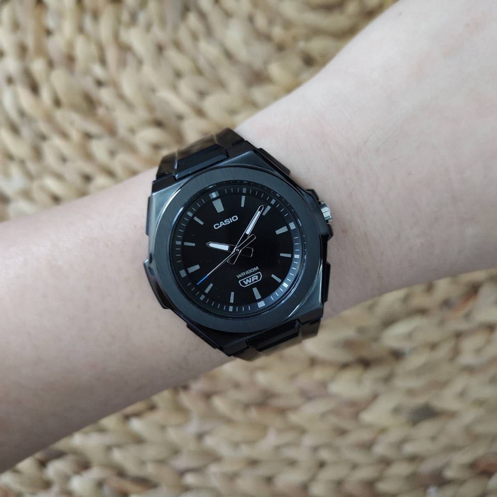 Casio Lwa-300Hb-1Evdf Jam Tangan Wanita Analog Hitam Lwa300Hb