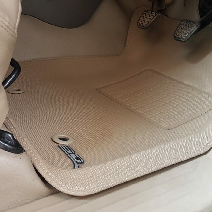 Karpet Mobil Kagumat Original Toyota Fortuner/Innova 2005-2011