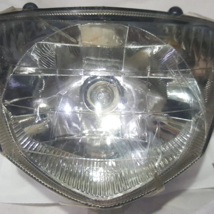 LAMPU DEPAN SAMA 1 SET SOCKET DAN BOHLAM BUAT MOTOR KYMCO EASY JR