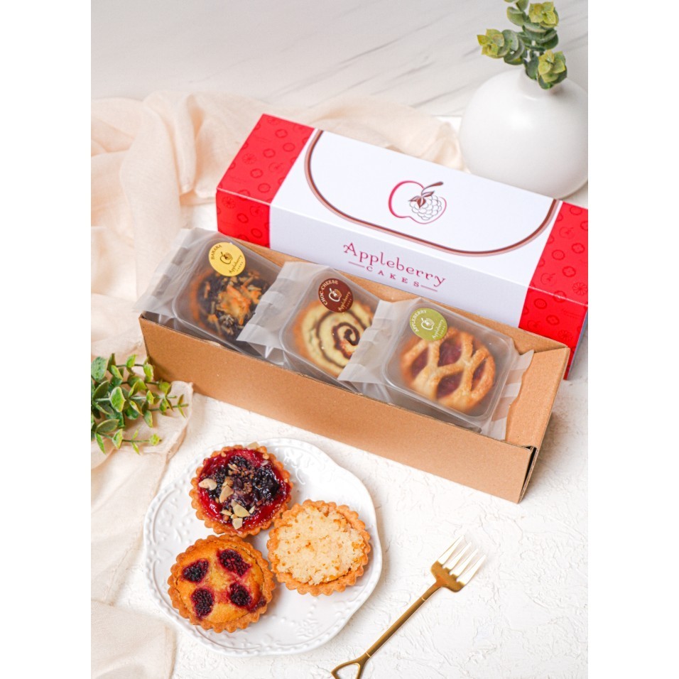 

(Pre-Order) Appleberry Pie Buah, Apple Pie Brownies, Bandung Kuliner