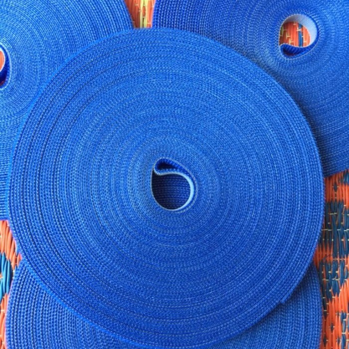 

VELCRO MAGIC TAPE KABEL 20METER LEBAR 1CM(BIRU)