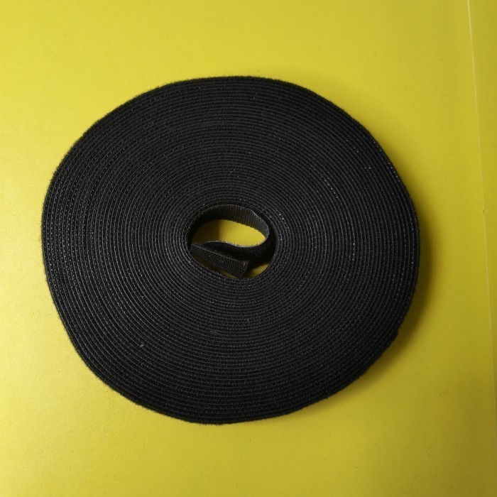

VELCRO MAGIC TAPE 10METER 2CM WARNA HITAM