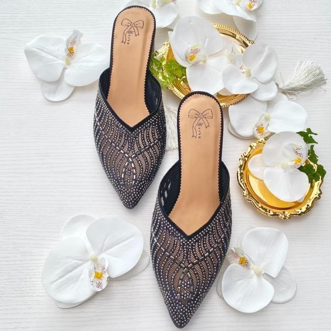 Black Gold Selop Sandal Pesta Wanita Block Heels 6Cm Aveda Lc6510
