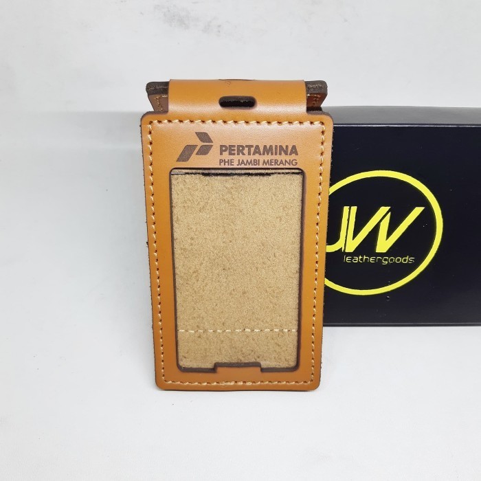 

BARANG TERLARIS Gantungan ID Card Holder Name Tag Kulit