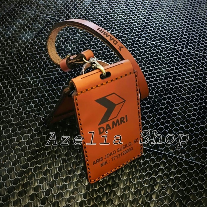 

BARANG TERLARIS tempat id card kulit holder/name tag/tali/asli/full kulit/dompet kartu