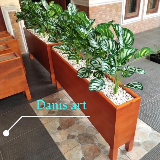 Planter Box Kayu/ Box Tanaman/Kotak Tanaman Hias/ Partisi Ruangan