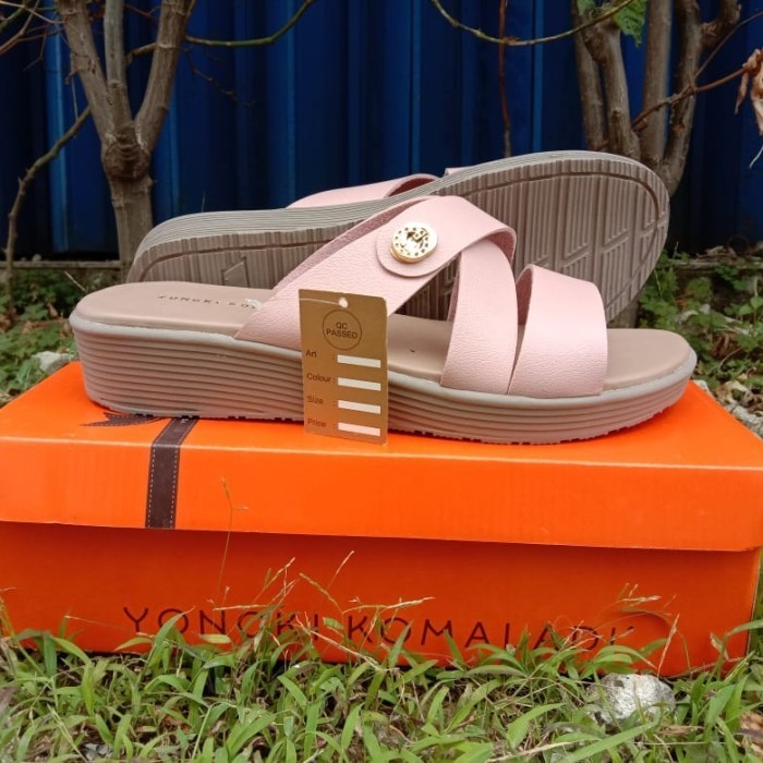 Sandal Selop Wanita Yongki Komaladi Original