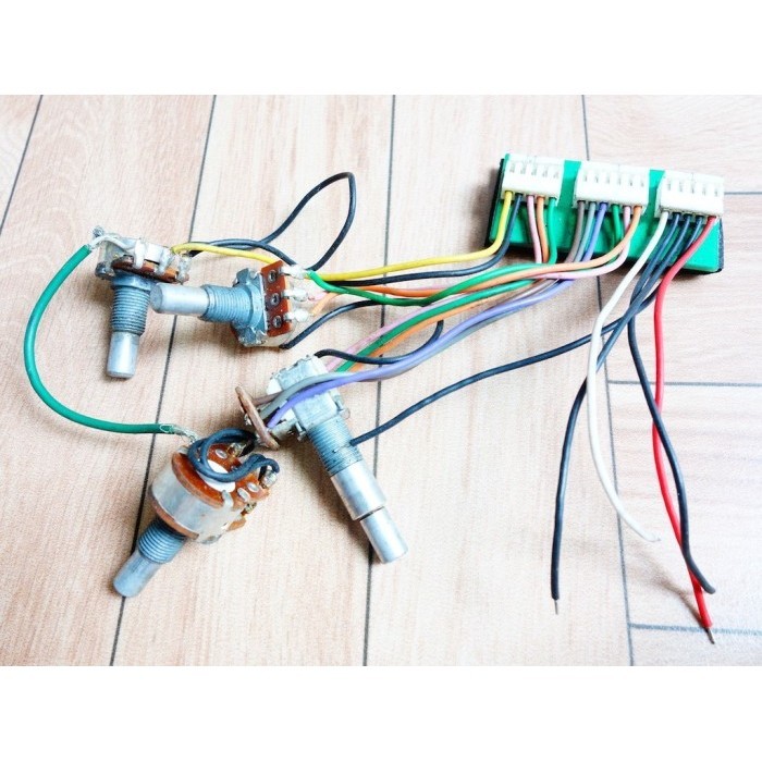 NEW Ibanez EQB3B Bass Preamp SR PREMIUM