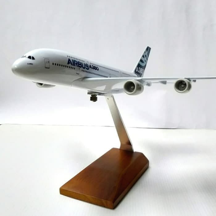 PESAWAT DIECAST MINIATUR AIRBUS A 380