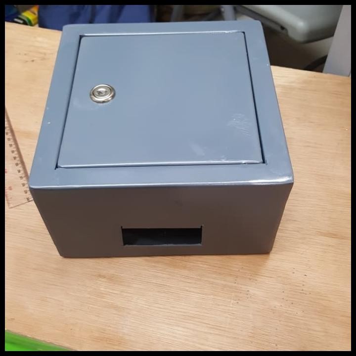 

DISKON BOX 20X20X12CM !!!!!!