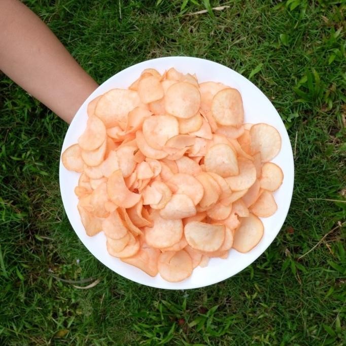 

KERIPIK SINGKONG BBQ ASIN GURIH CEMILAN SNACK MAKANAN RINGAN OLEH OLEH