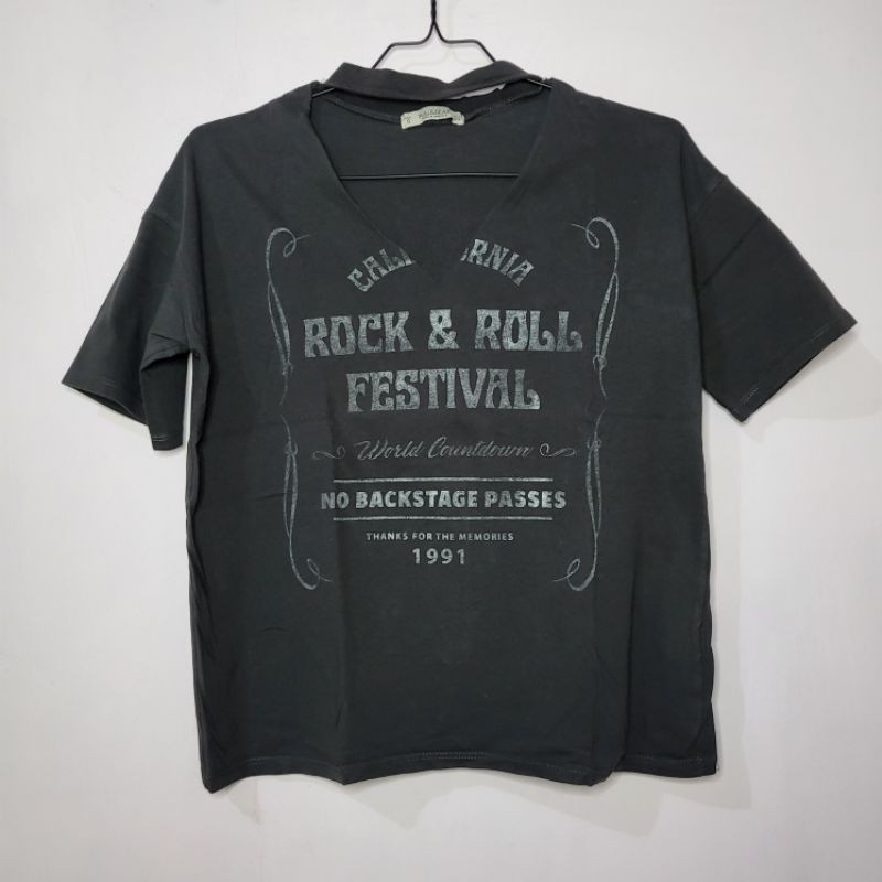 PULL&BEAR Rock & Roll Vintage T-shirt Preloved