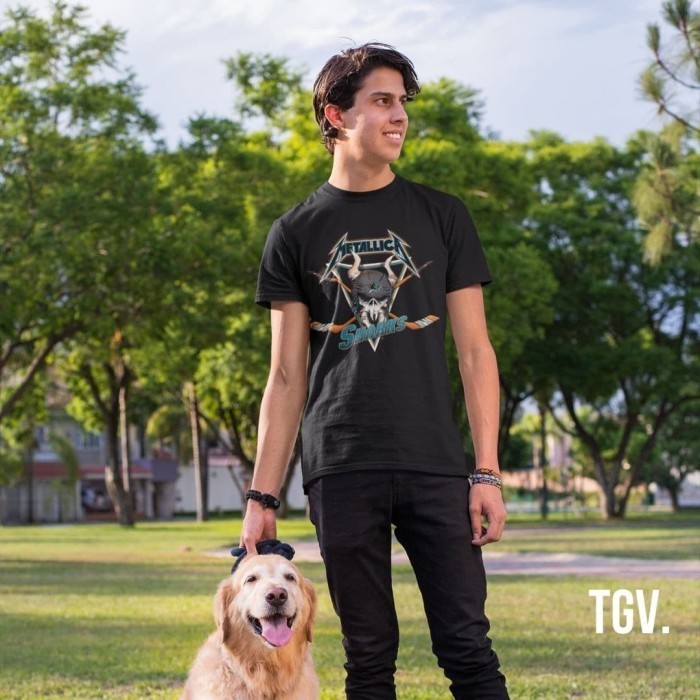 Kaos Band Metallica Original Gildan - Sharks