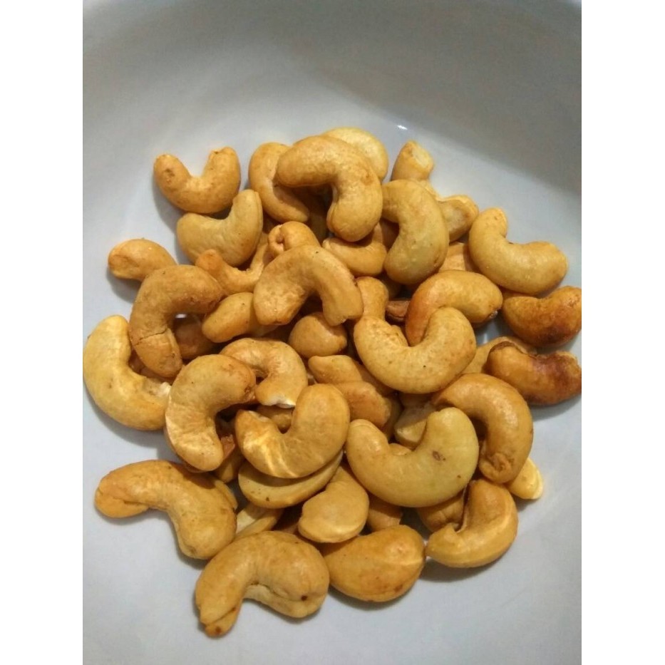 

Kacang Mede Asin 500Gr