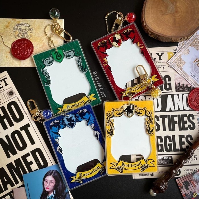 

Hogwarts House Acrylic Card Holder Photocard / Pc Frame Tag