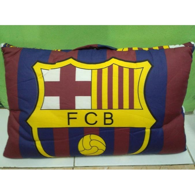 Balmut Barcelona - Bantal Selimut - Balmut Bola - Bantal Selimut