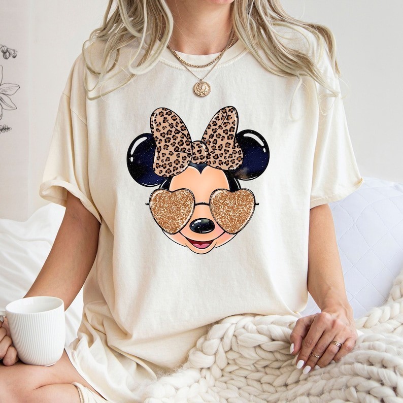 Kemeja Minnie Macan Tutul Kemeja Disney Kemeja Minnie Safari Kemeja Minnie Kotak-kotak Kemeja Minnie