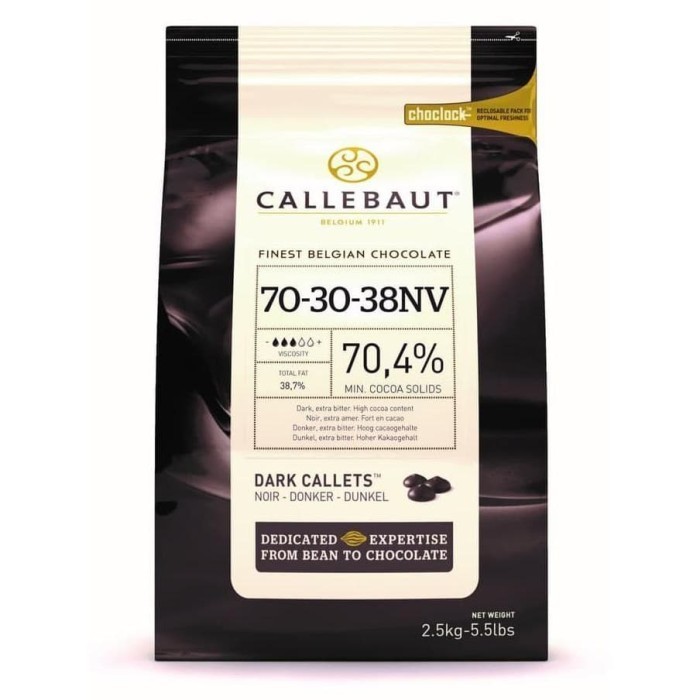 

Cabina Cokelat Couverture Callebaut Dark Extra Bitter 70% Cocoa 2,5 Kg