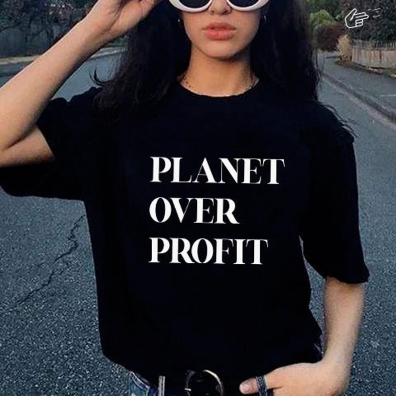 Kaos Planet Over Profit Perubahan Iklim Global - Kaos Hari Bumi Konservasi Bumi Anti Kapitalisme - K