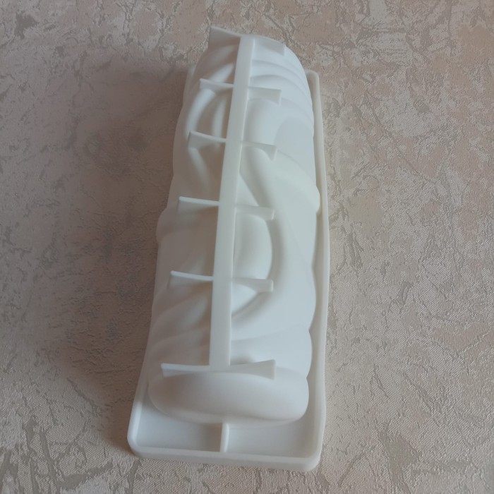 Loyang /cetakan silikon ukiran (persegi panjang) untuk cake dan puding