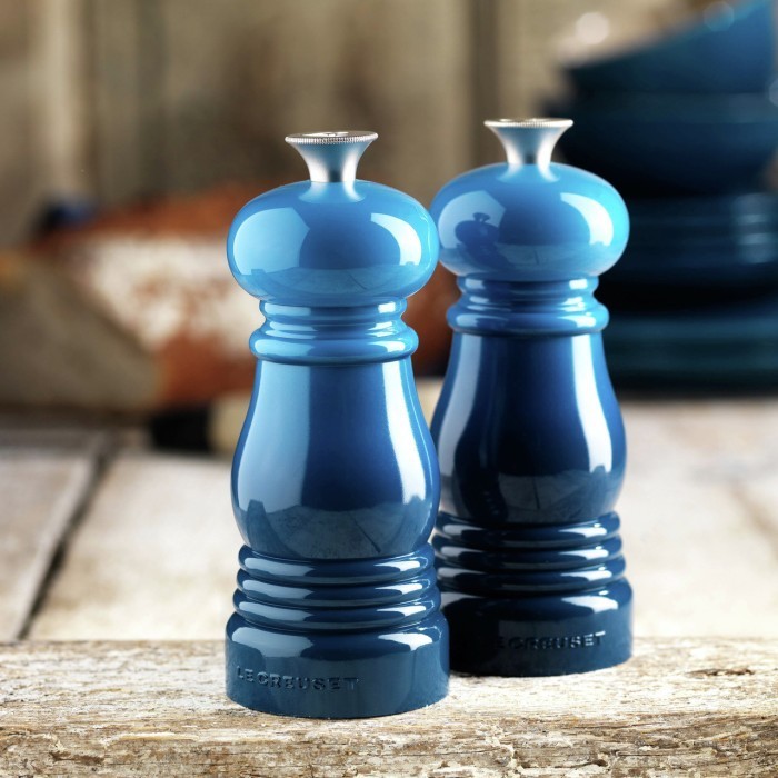 Le Creuset Mini Salt And Pepper Mill In Marseille Lada Garam Grinder