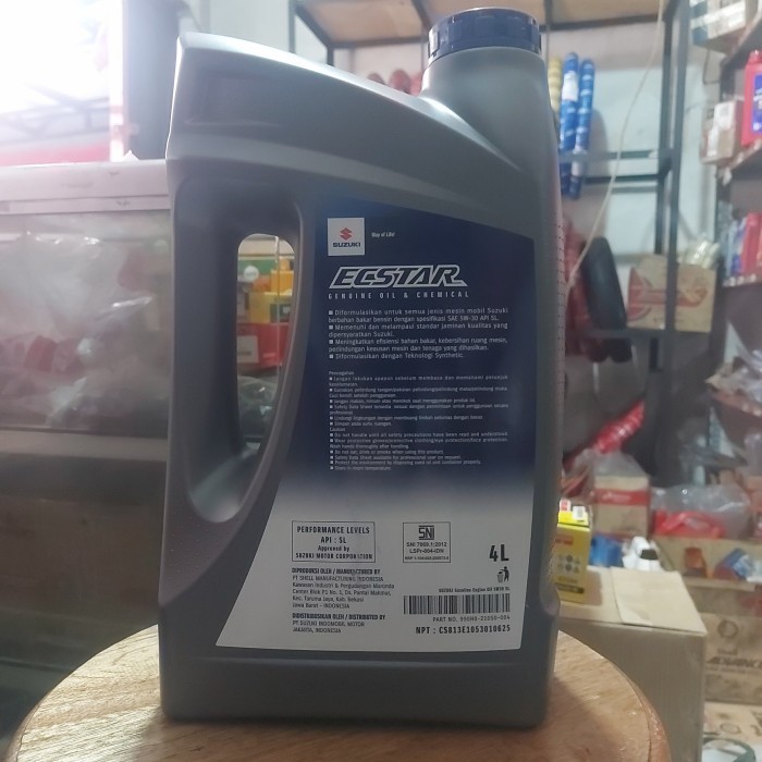 Oli Suzuki Ecstar 5W-30 4L . Oli Sgo Suzuki Genuine