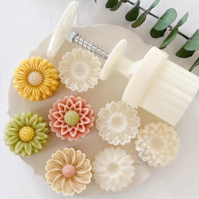 

ZO485 Cetakan Mooncake 50gr isi 4 cetakan kue bulan cetakan moon cake new SALE