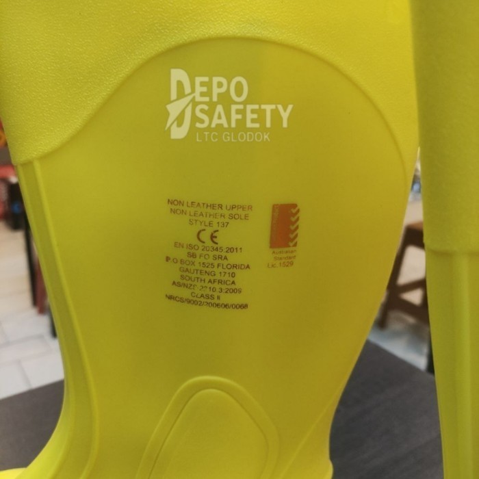 SEPATU SAFETY BOOTS INYATI TYPE F128N / SEPATU SAFETY BOOTS INYATI