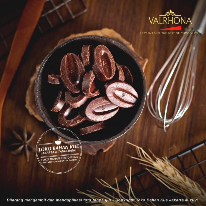 

Ready Valrhona ABINAO 85% Dark Chocolate Couverture 250gr Coklat Baking Cake