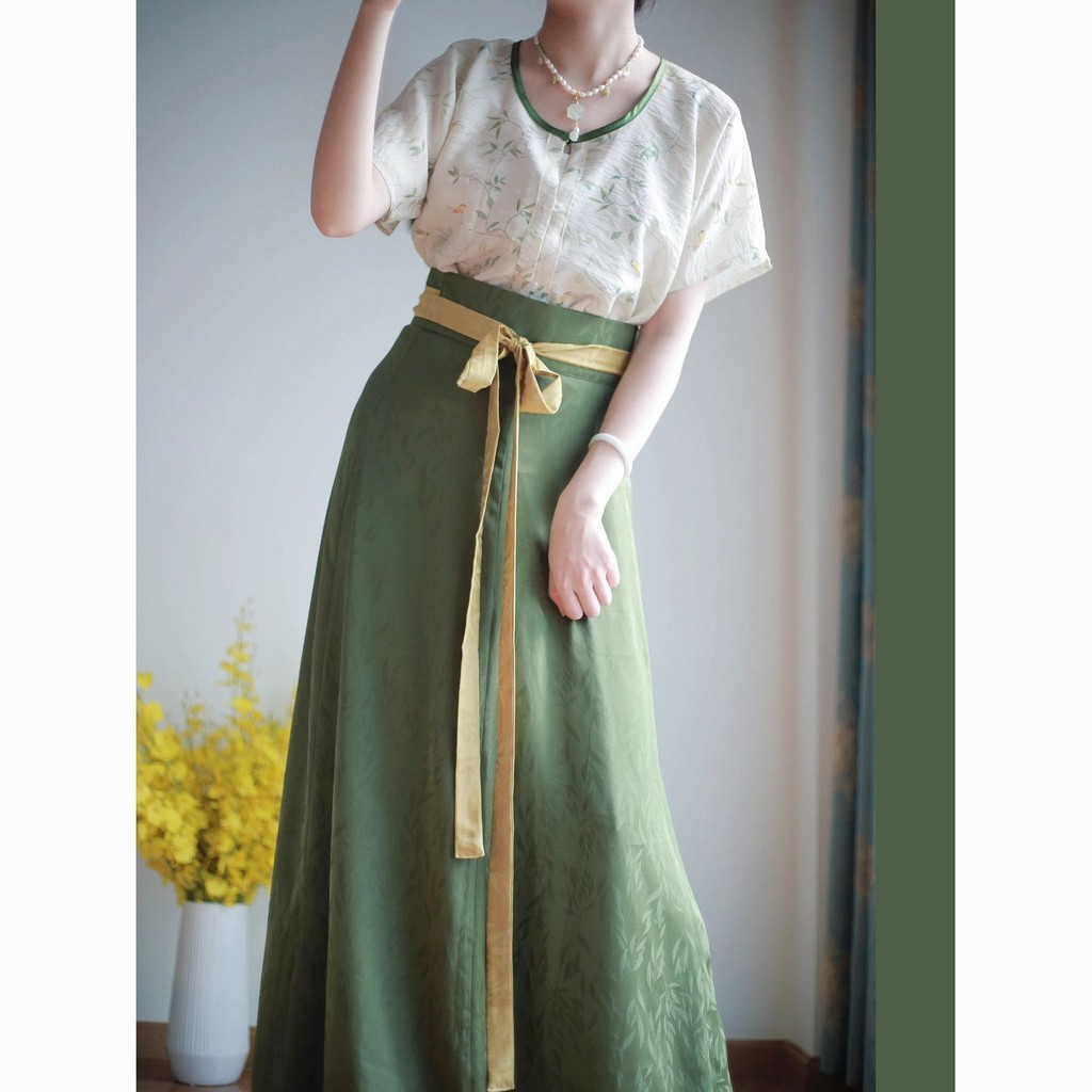 Motif Bernapas Nyaman Longgar Ditingkatkan Hanfu Setengah Lengan Tang Beizi