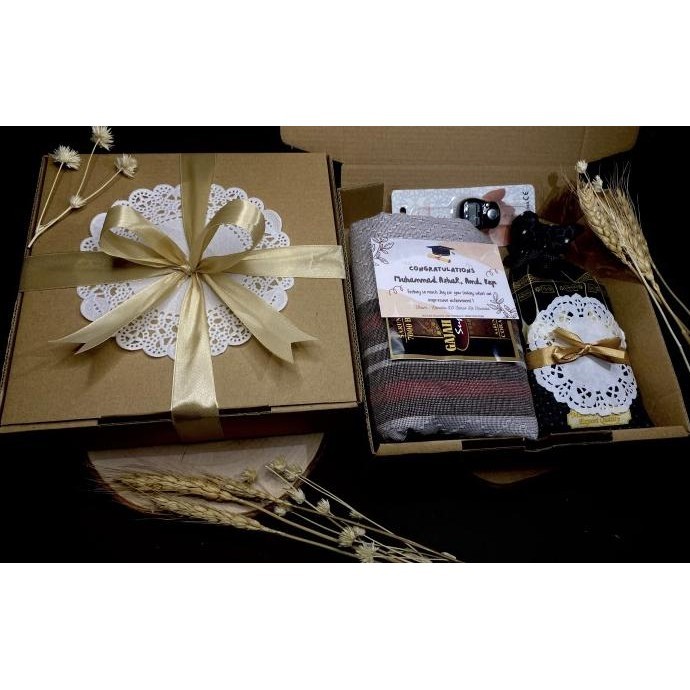 Hampers souvenir parcel suvenir tahlilan sarung peci tasbih digital