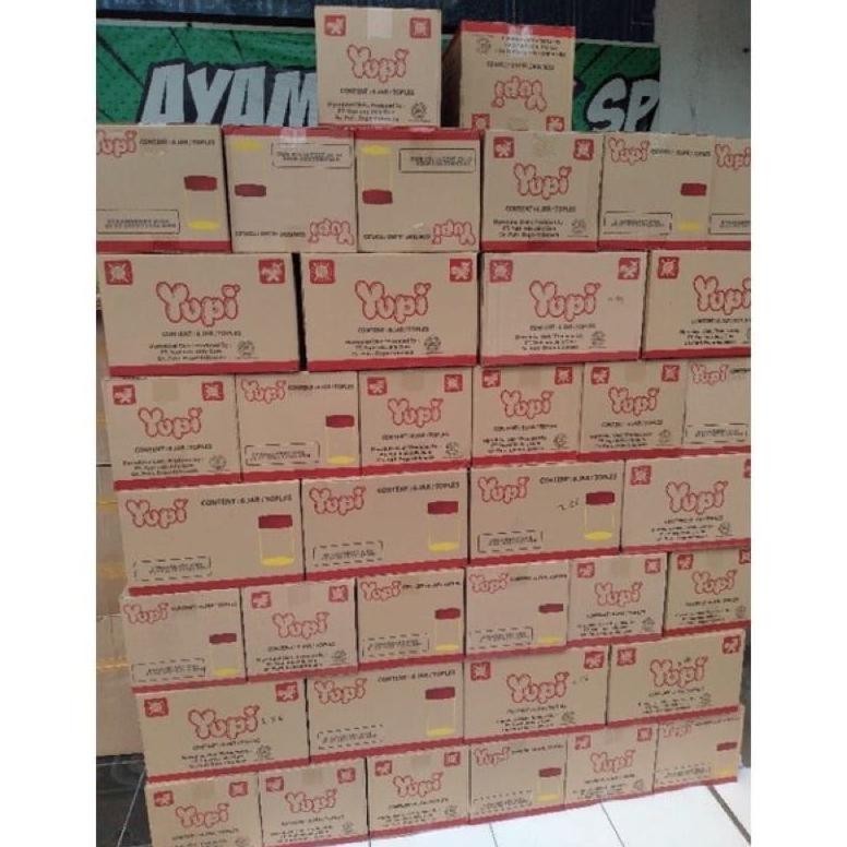 

Yupi Strawberry Kiss Toples 300 Gr