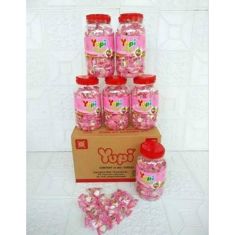 

Yupi Toples Strawberry Kiss (Hataran Lebaran)