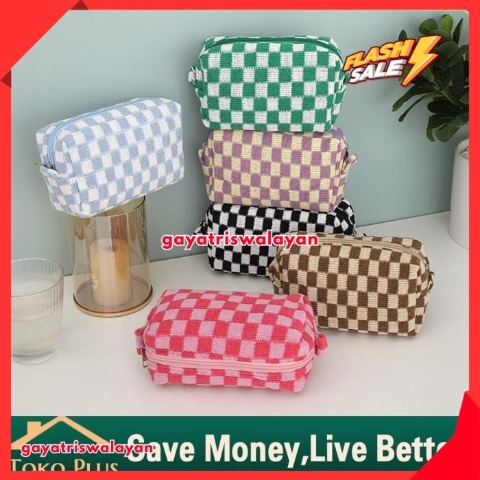 

KOTAK PENSIL MOTIF GRID PATTERN / TEMPAT PENSIL GEOMETRI HITAM PUTIH BEST PRODUCT