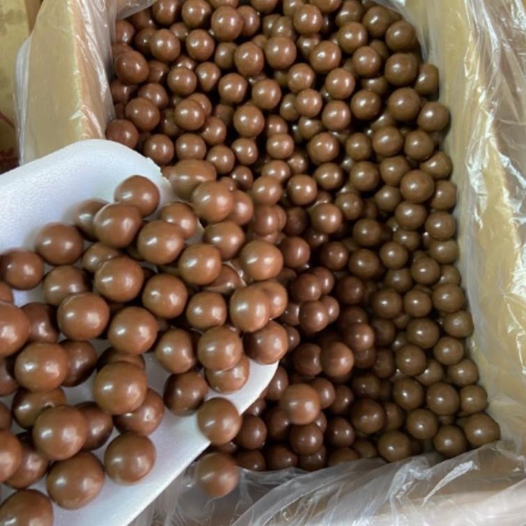 

BISCUIT CHACHA PIYO COKELAT CHOCOBALL MINI 1KG CEMILAN KILOAN