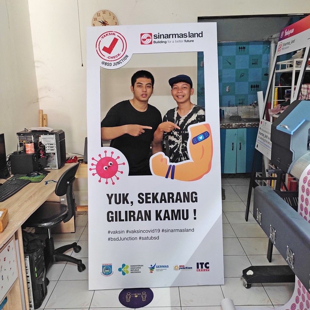 Frame Instagram Style / Photo Booth Frame / Custom