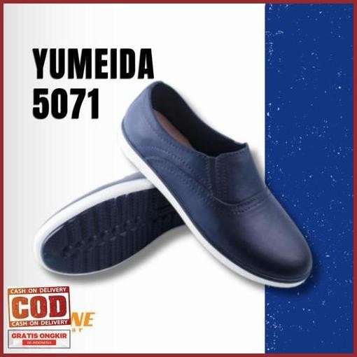 Get New Sepatu Yumeida 5071 - Sepatu Pantofel Karet Pantofel Kerja Pria Termurah