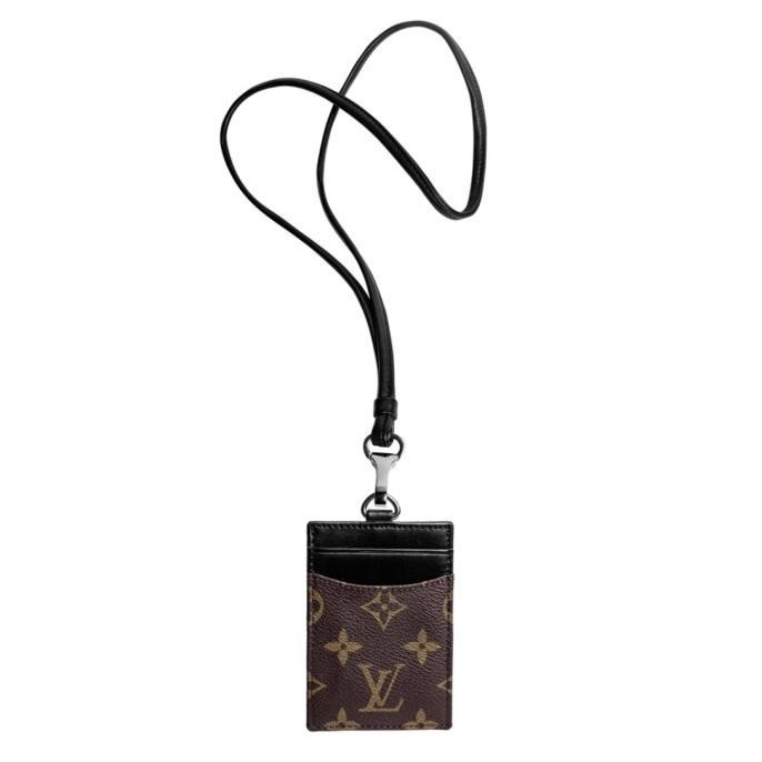 

Louis Vuitton Lanyard Kualitas Premium