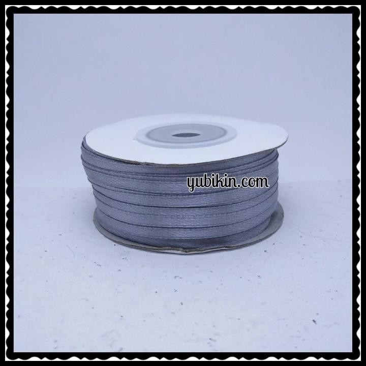 

GRATIS ONGKIR 1 ROLL PITA SATIN 3MM 1/8 INCH ABU-ABU !!!!