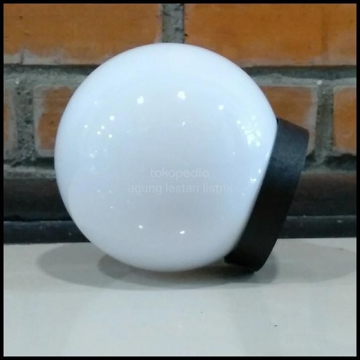 KAP LAMPU TAMAN BULAT SUSU , DIAMETER 15CM/ 6"
