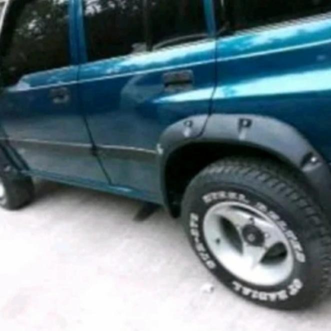 Over Fender Vitara Escudo