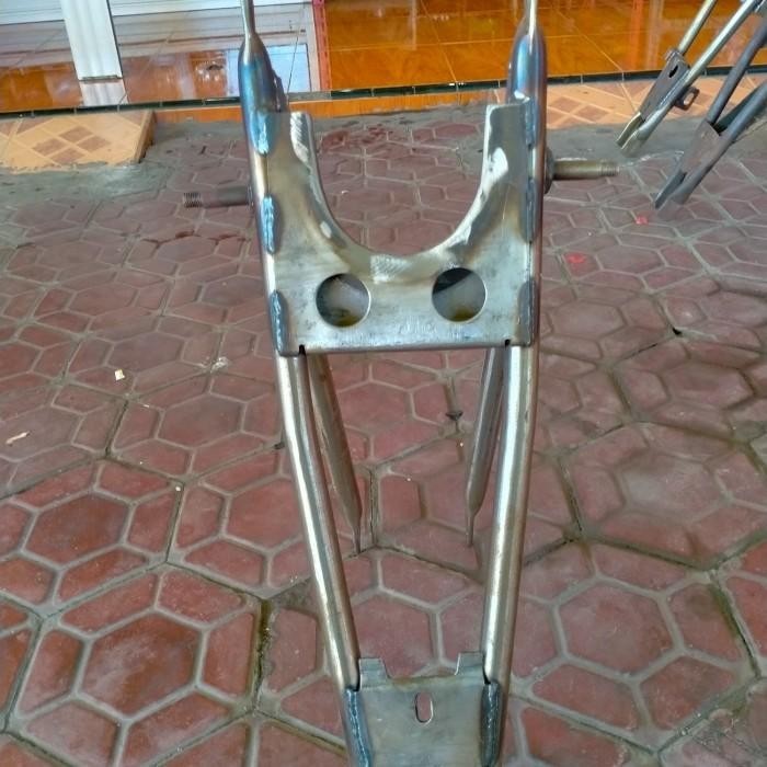 Rangka Belakang Buntut CB100/Cb Glatik Repro Tebal Import Premium