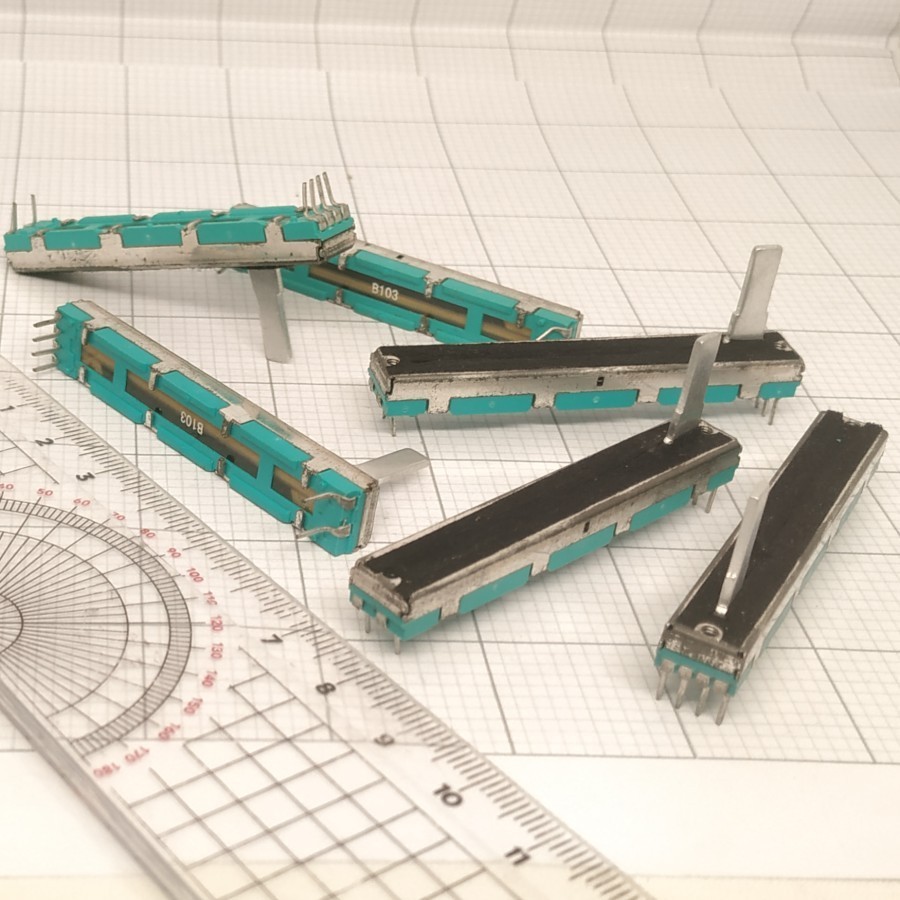 Potensio Geser 6cm Mixer B103 10K Stereo - 4-2 / Potensio 6cm 10k 4-2 Harga untuk=2buah