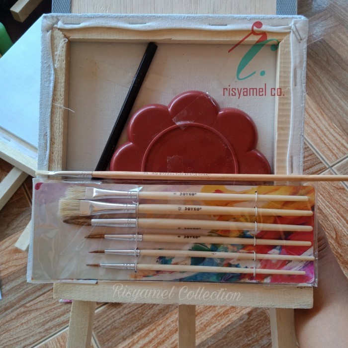 

Paket Lukis Sedang Lengkap (Termasuk Easel) K01