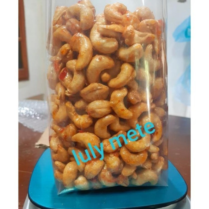 

Kacang Mete Mede Pedas Manis 500 Gram