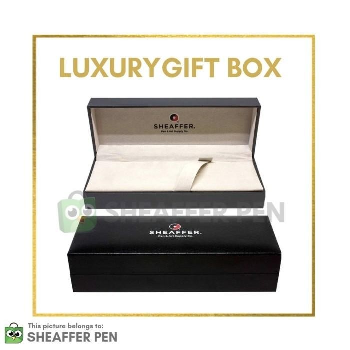 

Sheaffer 300 Matte Green Lacquer Rollerball Pen Import